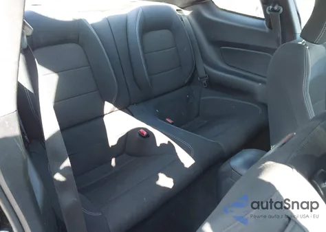 2016 Ford Mustang V6 из США, поврежденный, VIN 1FA6P8AM4G5215759